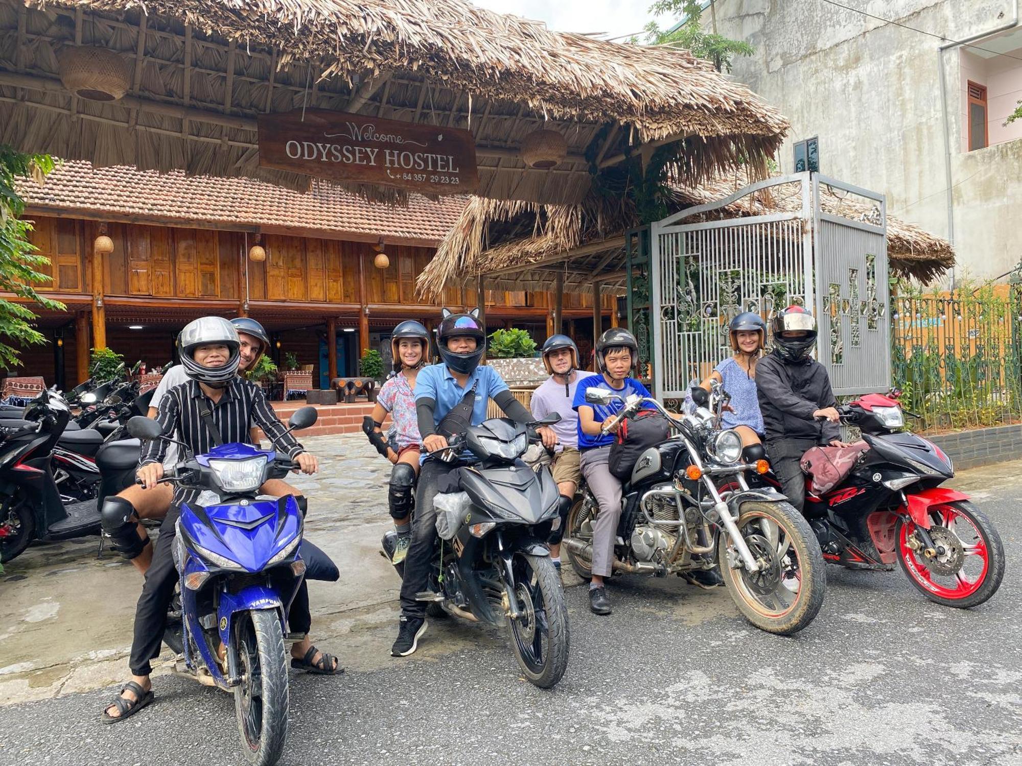 Odyssey Hostel, Tours & Motorbikes Rental Ha Giang Luaran gambar