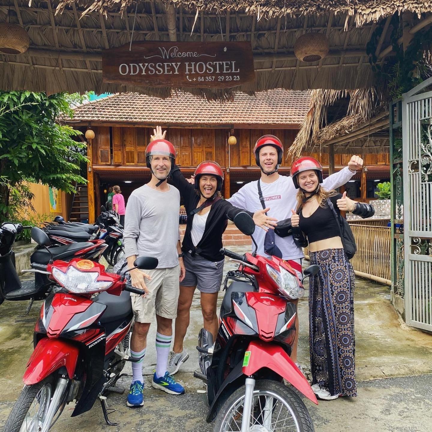 Odyssey Hostel, Tours & Motorbikes Rental Ha Giang Luaran gambar